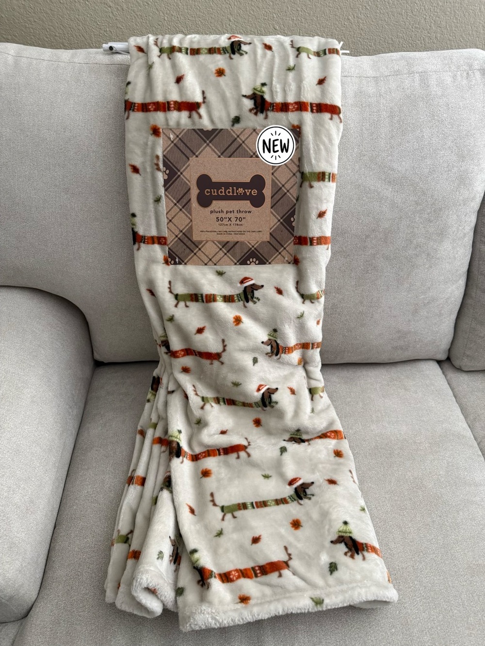 Cuddlove Plush Pet Throw Blanket 50"x70" Dachshund Pattern